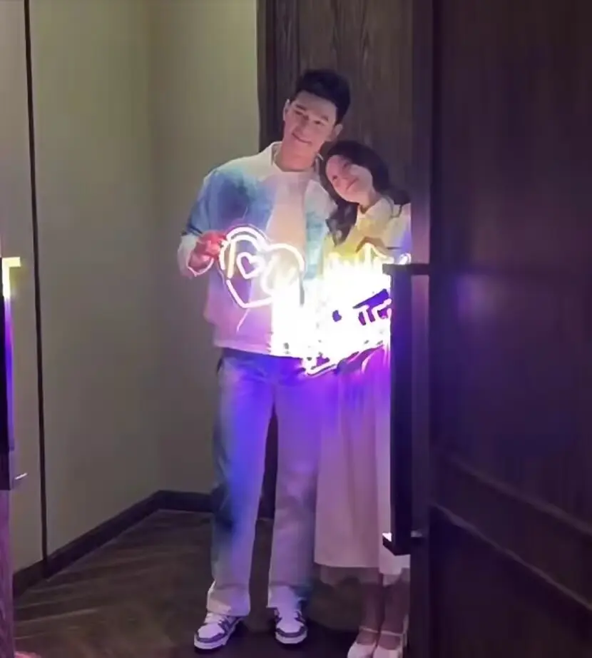 孙杨游泳锦标赛mvp_游泳冠军孙杨是妈宝吗视频_孙杨游泳冠军赛