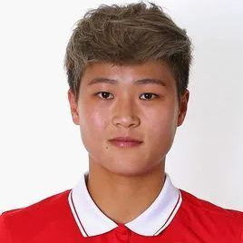 中国足球亚洲杯冠军_足球亚洲杯女冠军是谁_足球亚洲杯冠军是谁