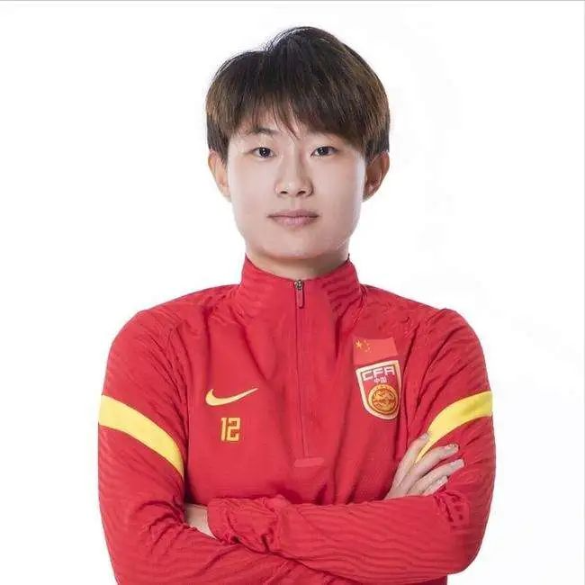 足球亚洲杯女冠军是谁_中国足球亚洲杯冠军_足球亚洲杯冠军是谁