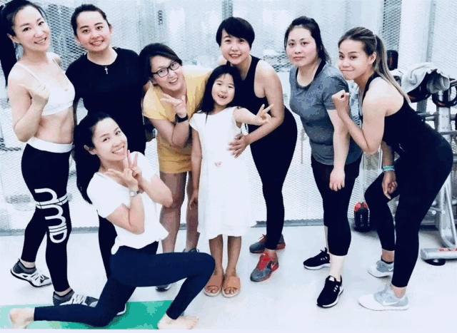 减肥健身明星运动图片_明星运动健身减肥_减肥健身明星运动会瘦吗
