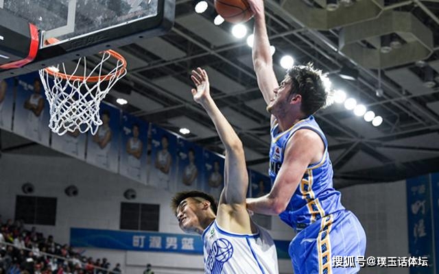 篮球冠军是谁_唯一篮球比赛冠军_篮球冠军唯一比赛是哪一年