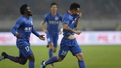 上海冠军足球联赛_上海联赛足球冠军奖金多少_上海联赛足球冠军名单