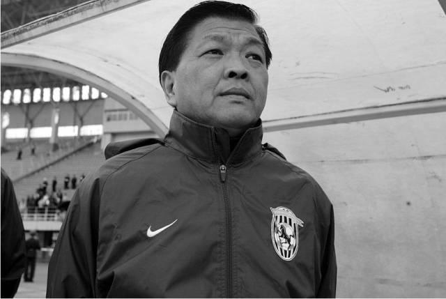 上海冠军足球联赛_上海联赛足球冠军奖金多少_上海联赛足球冠军名单
