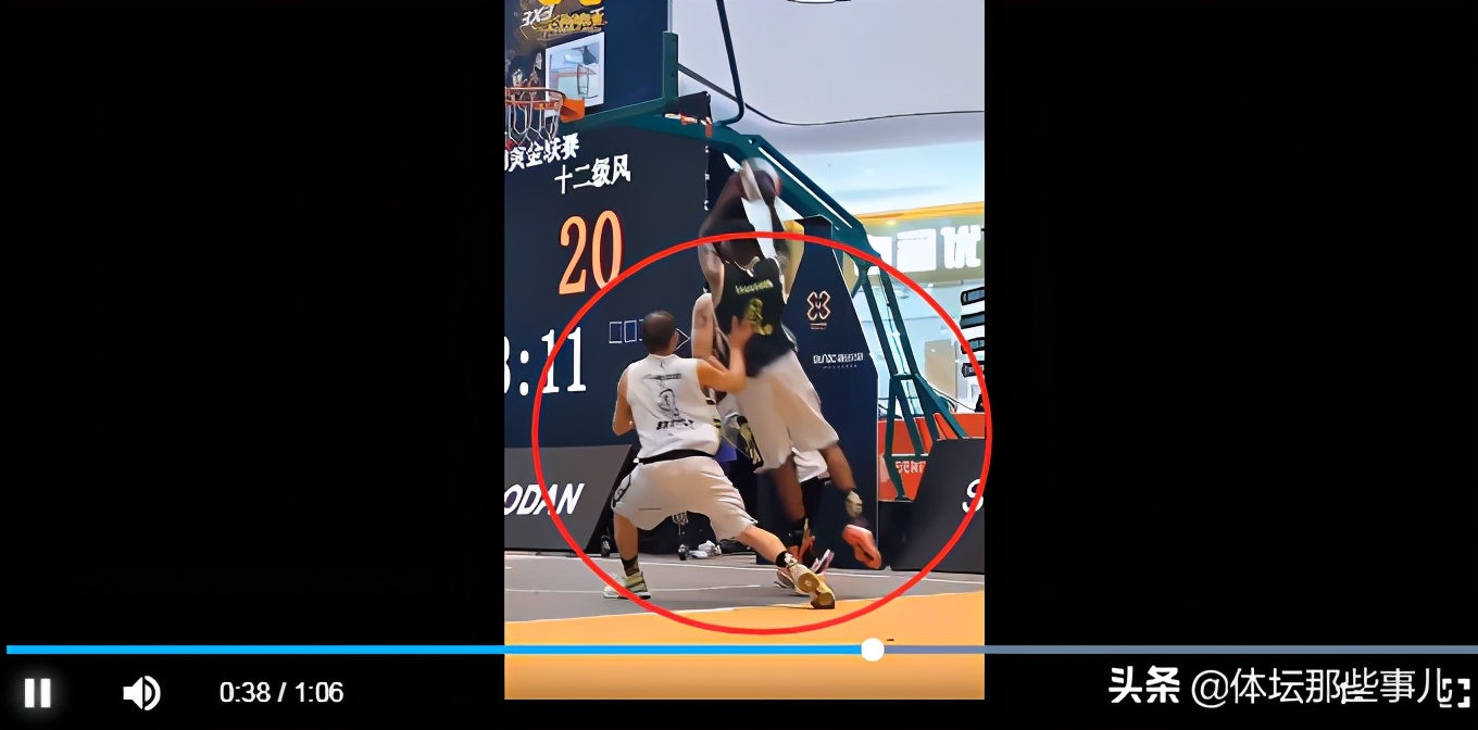 篮球有绊脚规则_篮球绊脚算犯规吗_篮球绊脚判罚动作