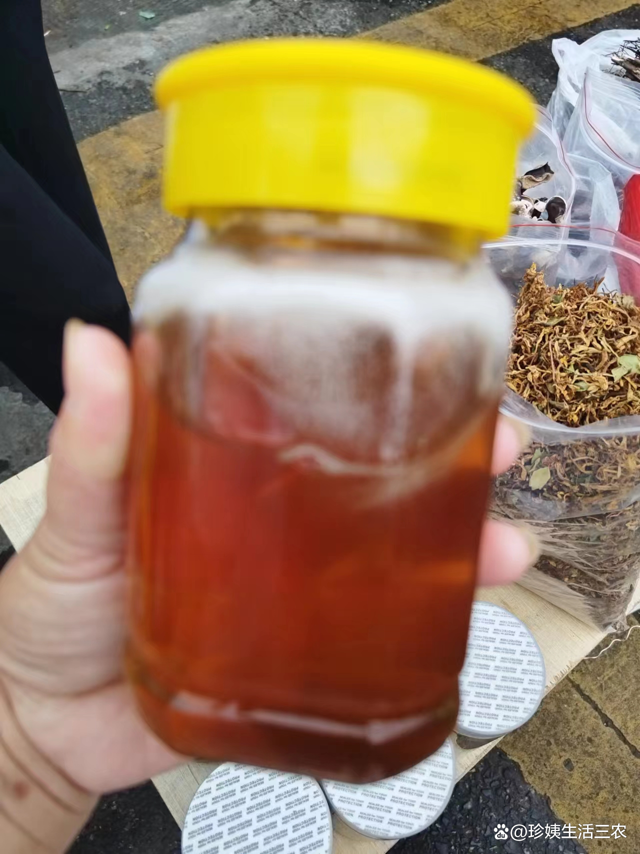 蜂蜜实用技巧_生活小技巧蜂蜜_蜂蜜技巧生活小妙招图片